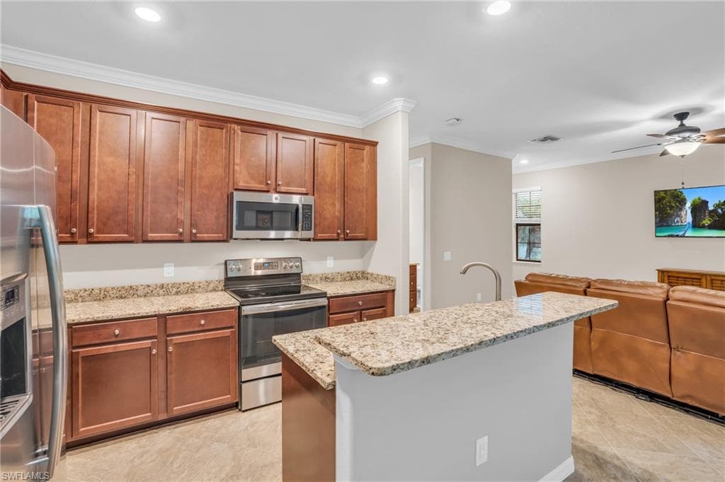 1178 Genovesa Ct 10, Naples, FL 34113-21