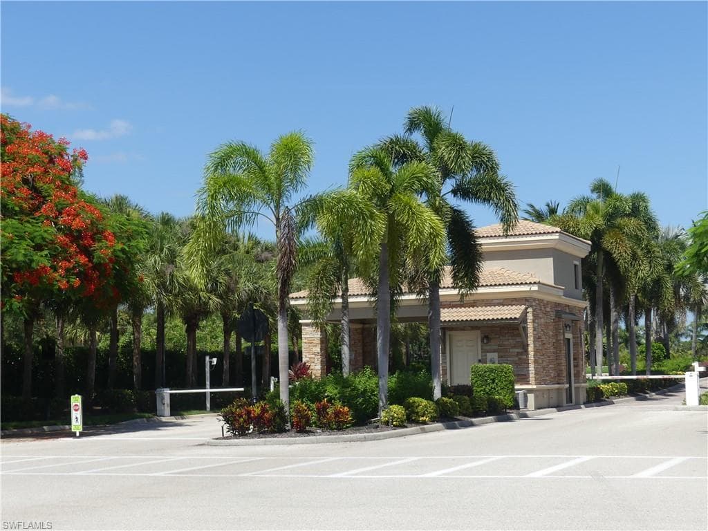 1178 Genovesa Ct 10, Naples, FL 34113-31