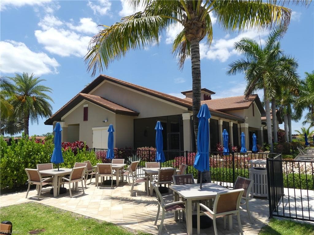 1178 Genovesa Ct 10, Naples, FL 34113-7
