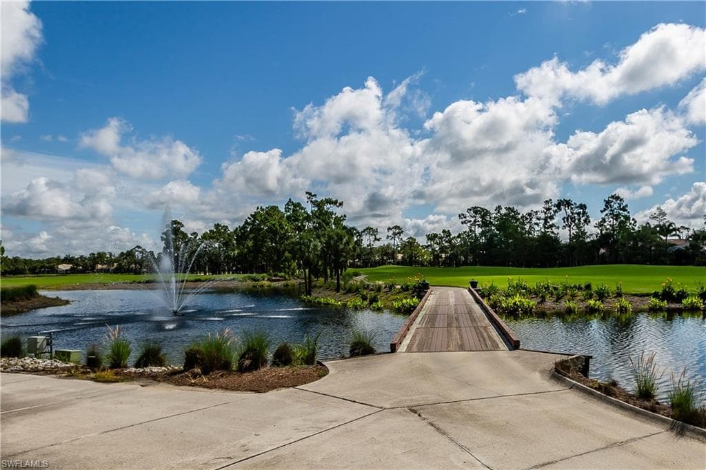 4010 Loblolly Bay Dr 204, Naples, FL 34114-18