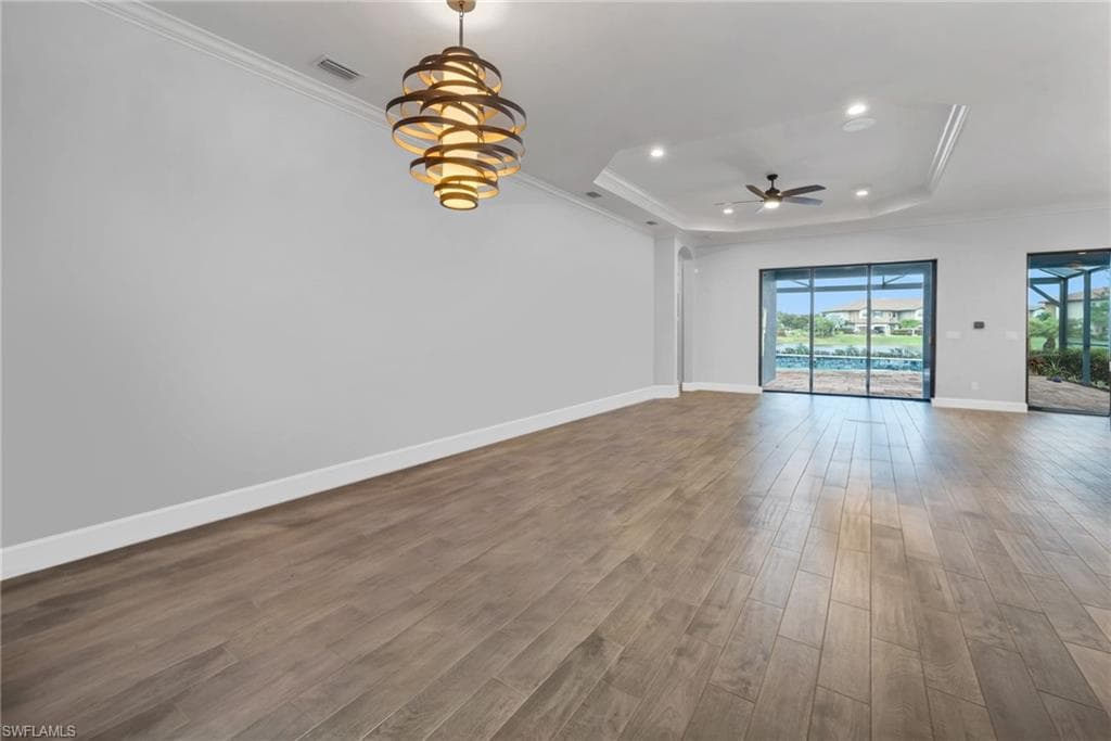 9311 Terresina Dr, Naples, FL 34119-8