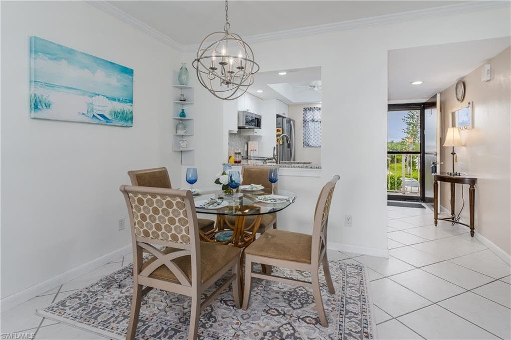 1024 Manatee Rd C202, Naples, FL 34114-11
