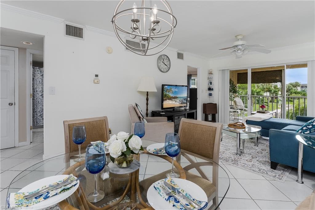 1024 Manatee Rd C202, Naples, FL 34114-12