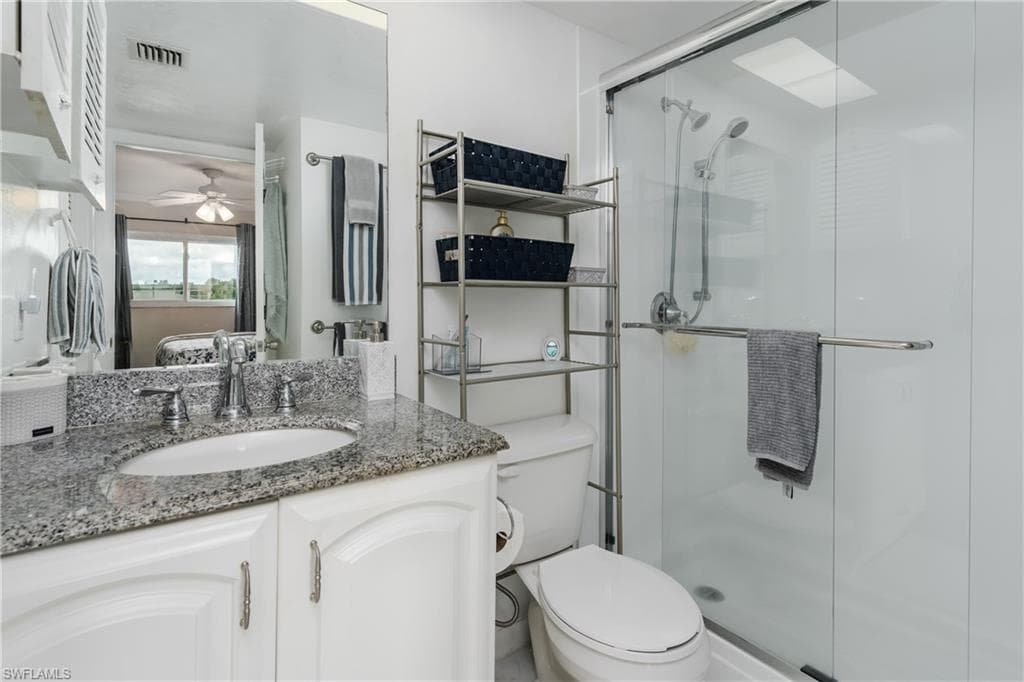 1024 Manatee Rd C202, Naples, FL 34114-19