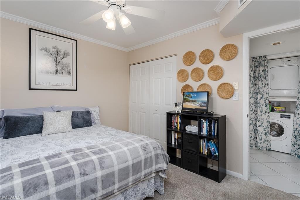 1024 Manatee Rd C202, Naples, FL 34114-21
