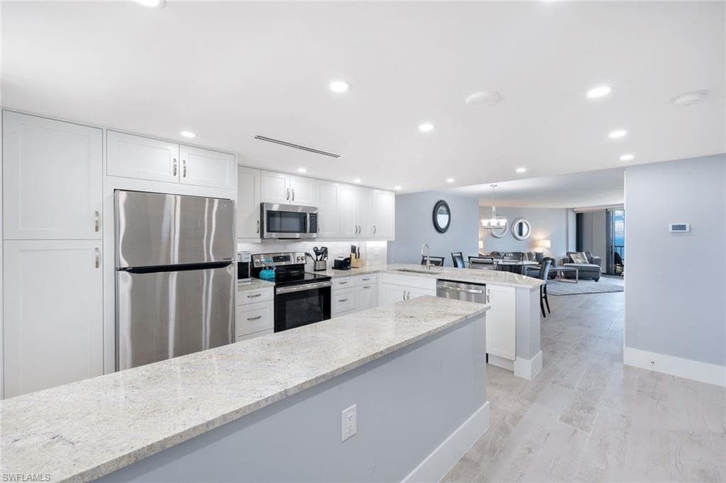 320 Seaview Ct 1801, Marco Island, FL 34145-11
