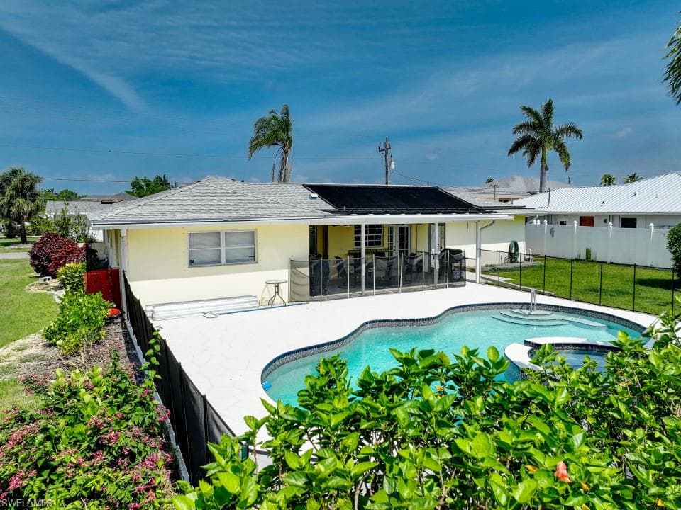 5306 2nd Ave, Cape Coral, FL 33914-13