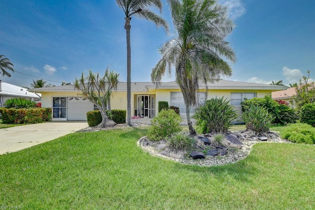 5306 2nd Ave, Cape Coral, FL 33914-4