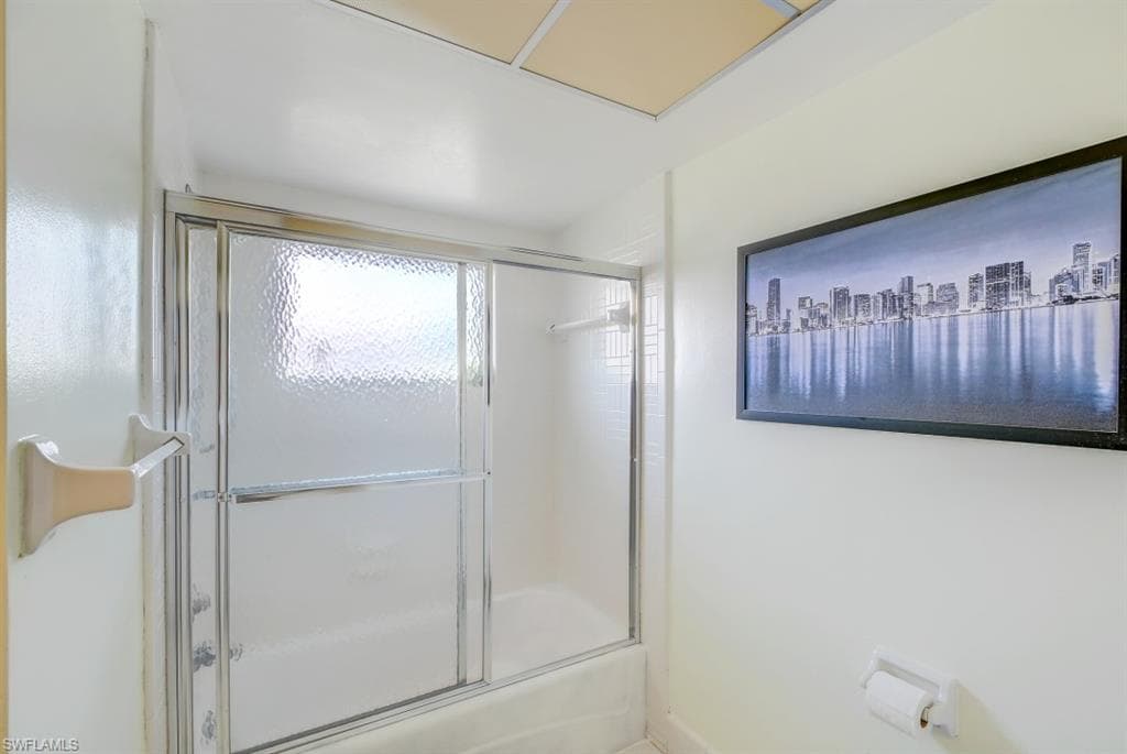 5306 2nd Ave, Cape Coral, FL 33914-8