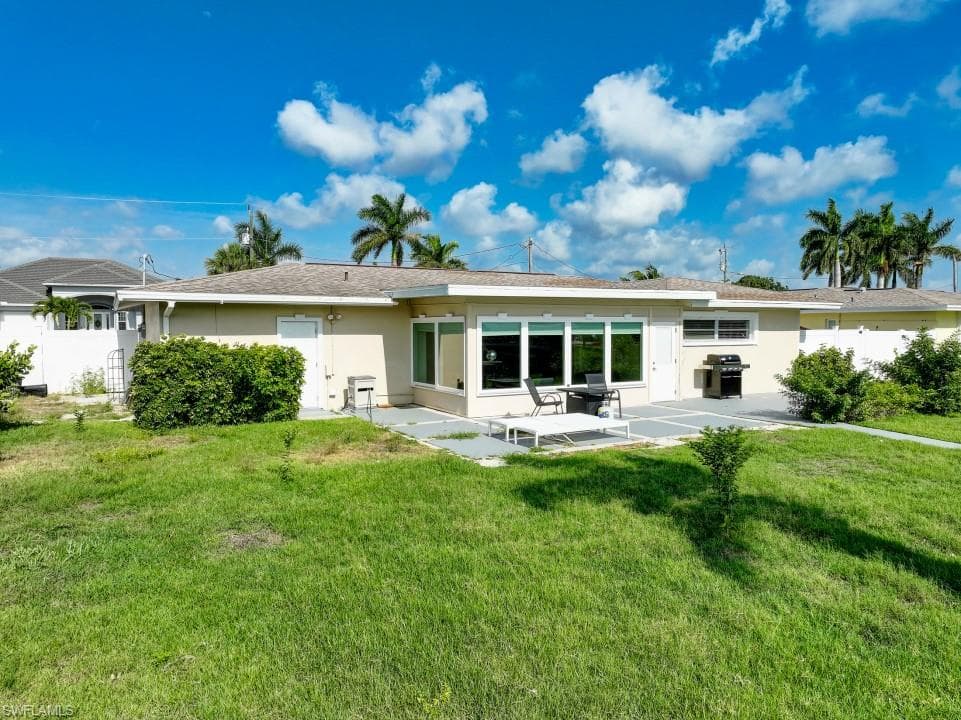 4912 Seville Ct, Cape Coral, FL 33904-23