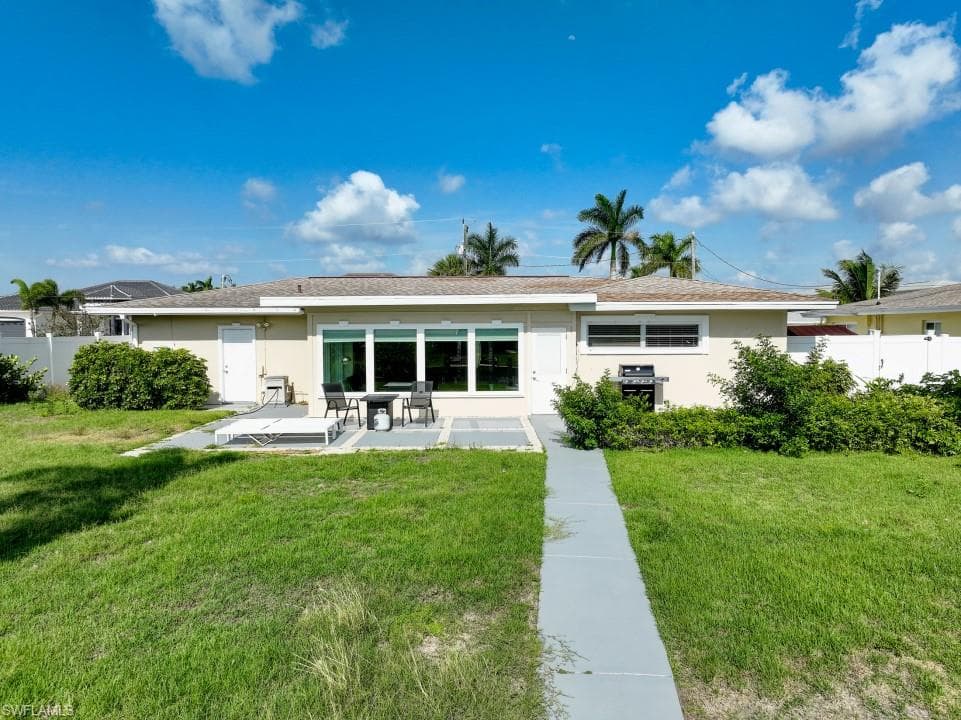 4912 Seville Ct, Cape Coral, FL 33904-24
