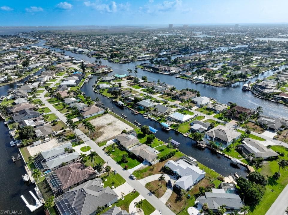 4912 Seville Ct, Cape Coral, FL 33904-31