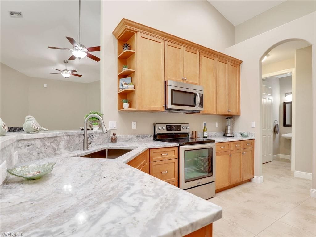 10079 Hidden Pines Ln, Bonita Springs, FL 34135-19
