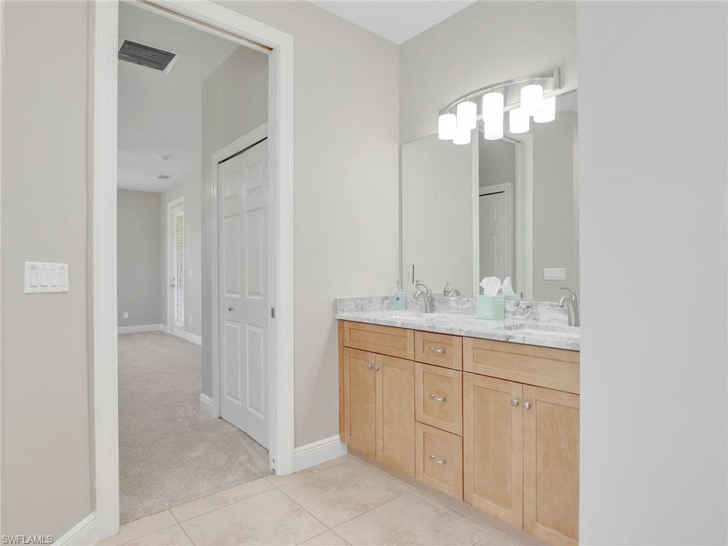 10079 Hidden Pines Ln, Bonita Springs, FL 34135-26