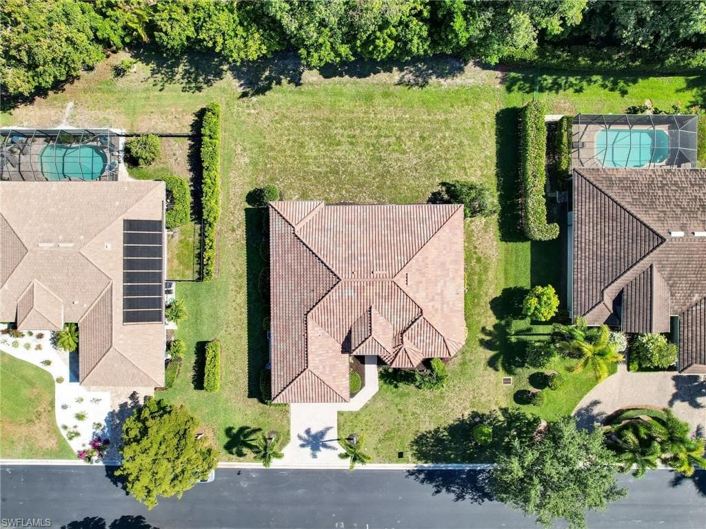 10079 Hidden Pines Ln, Bonita Springs, FL 34135-5