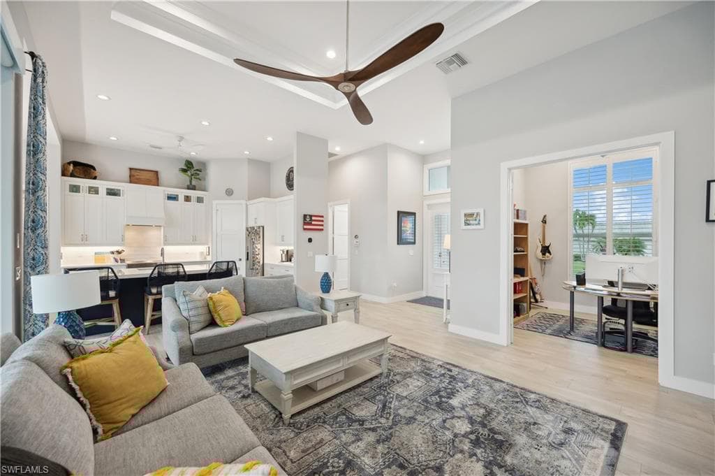 1641 Orleans Ct, Marco Island, FL 34145-44
