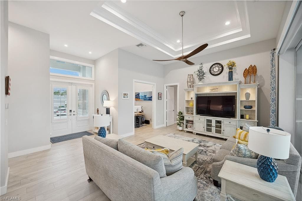 1641 Orleans Ct, Marco Island, FL 34145-8