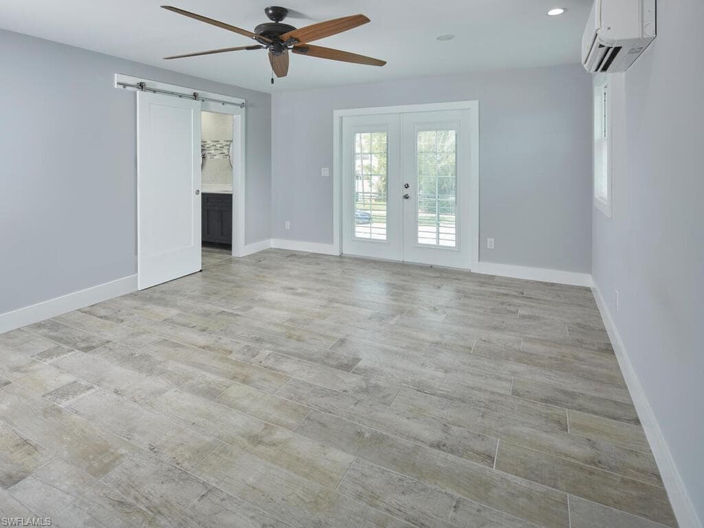 109 Pago Pago Dr E, Naples, FL 34113-10