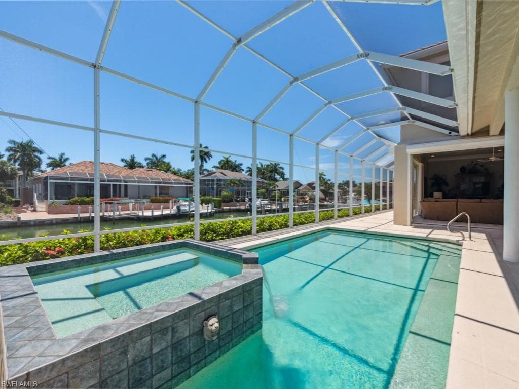 1250 Stone Ct, Marco Island, FL 34145-35