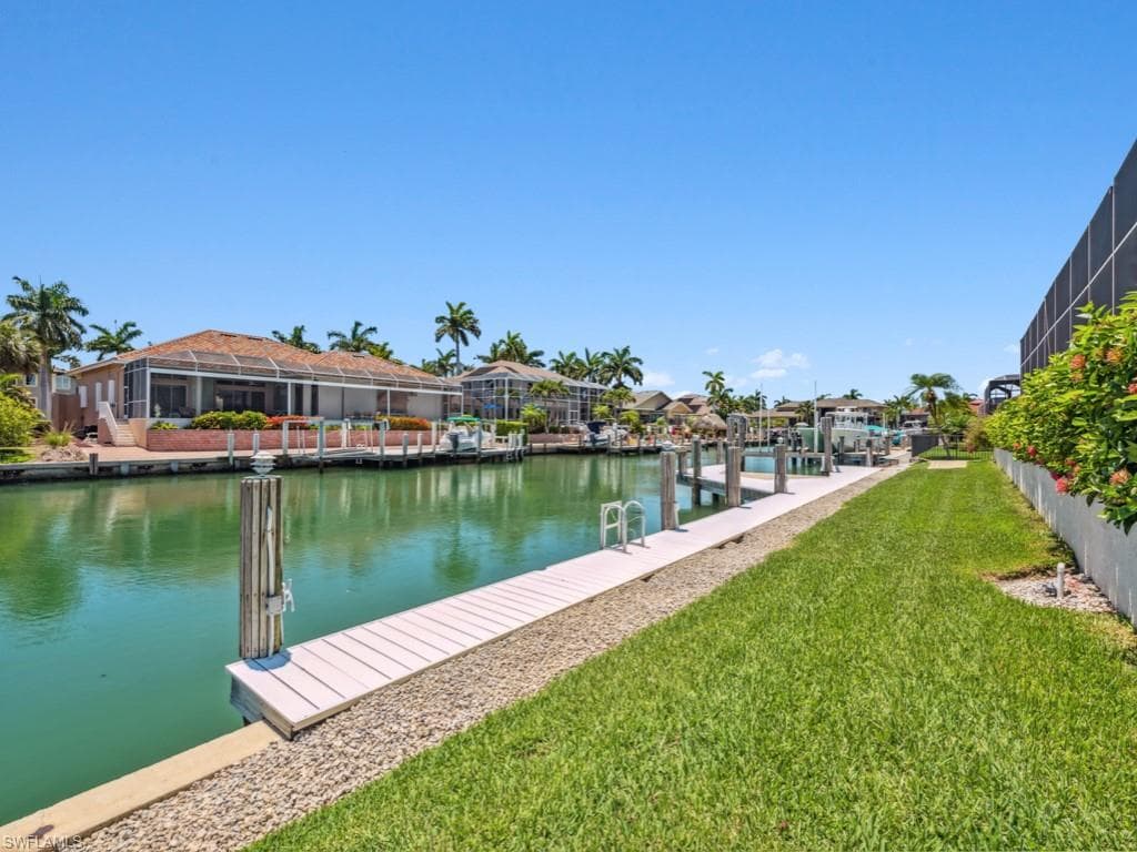 1250 Stone Ct, Marco Island, FL 34145-41