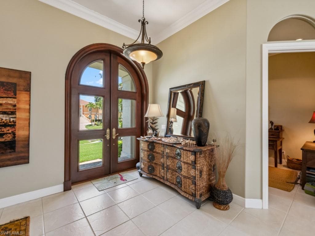 1250 Stone Ct, Marco Island, FL 34145-4