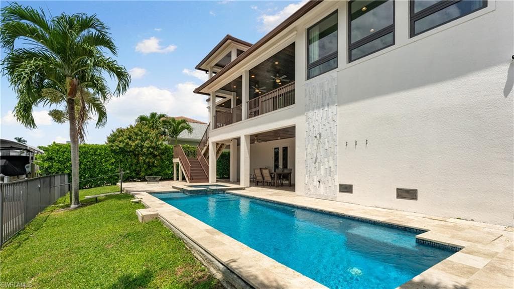 434 Trade Winds Ave, Naples, FL 34108-38