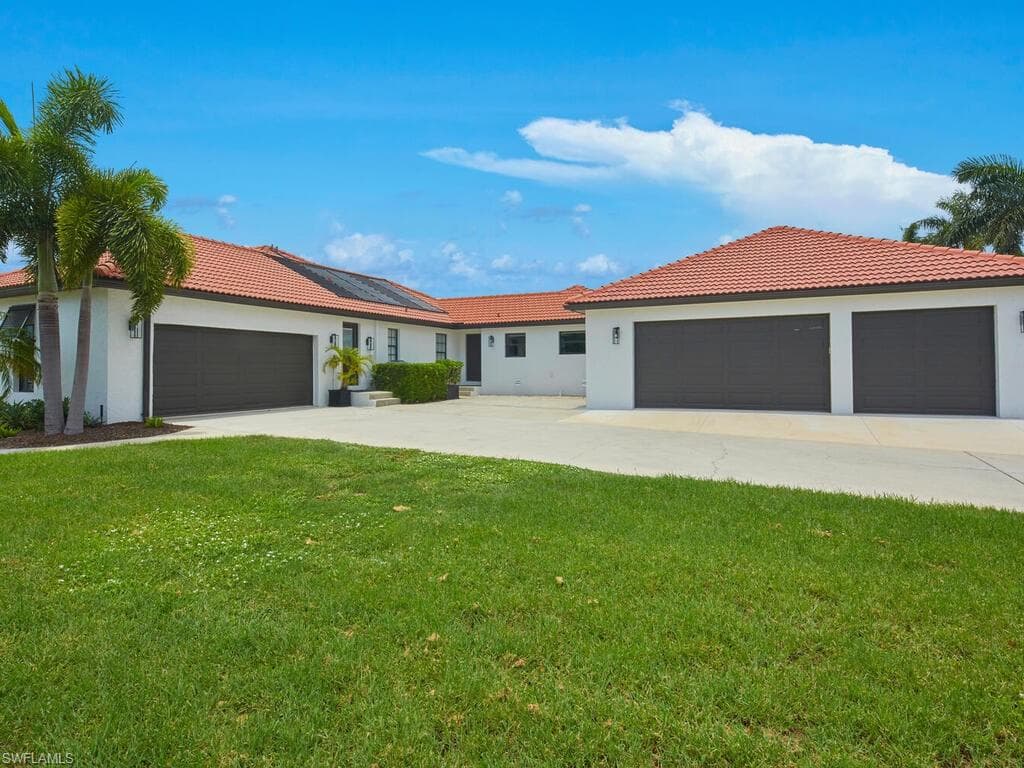 1598 San Marco Rd, Marco Island, FL 34145-31