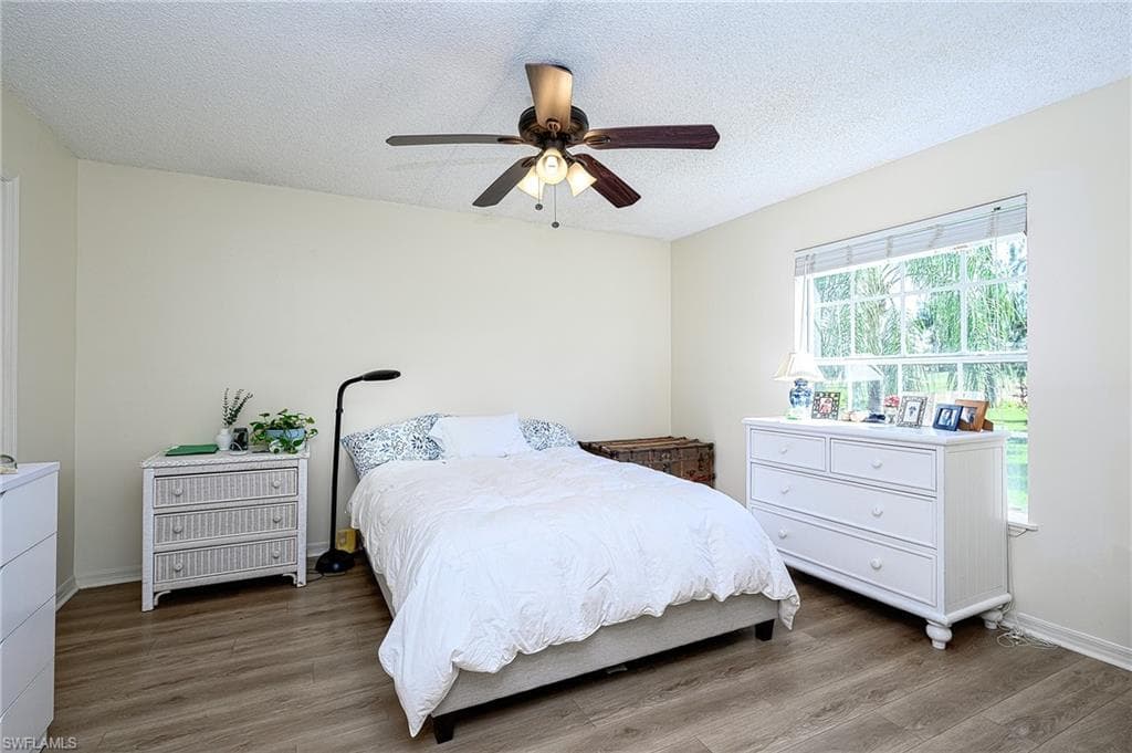 259 Deerwood Cir 2, Naples, FL 34113-12