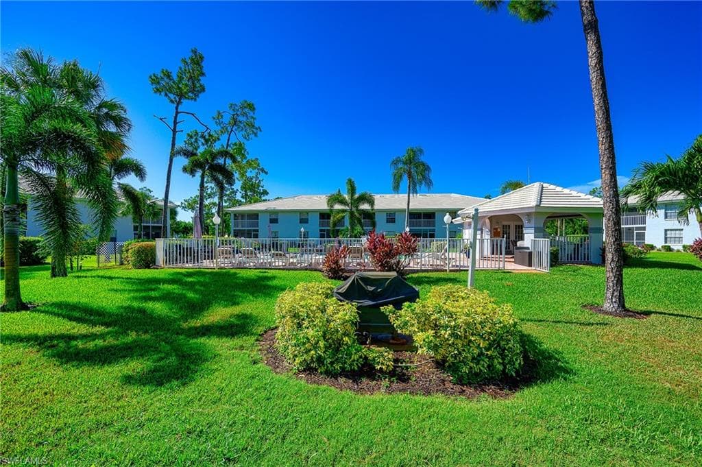259 Deerwood Cir 2, Naples, FL 34113-25