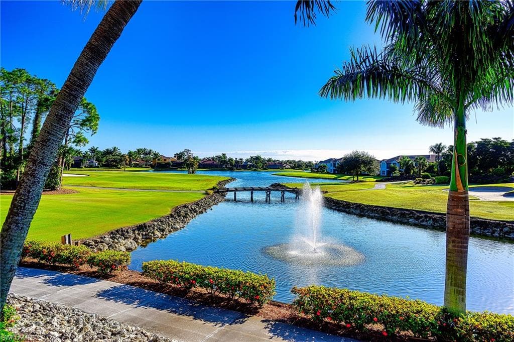 259 Deerwood Cir 2, Naples, FL 34113-28