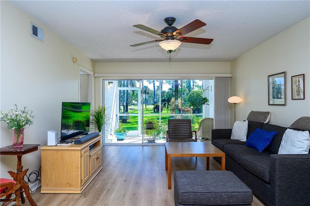 259 Deerwood Cir 2, Naples, FL 34113-7