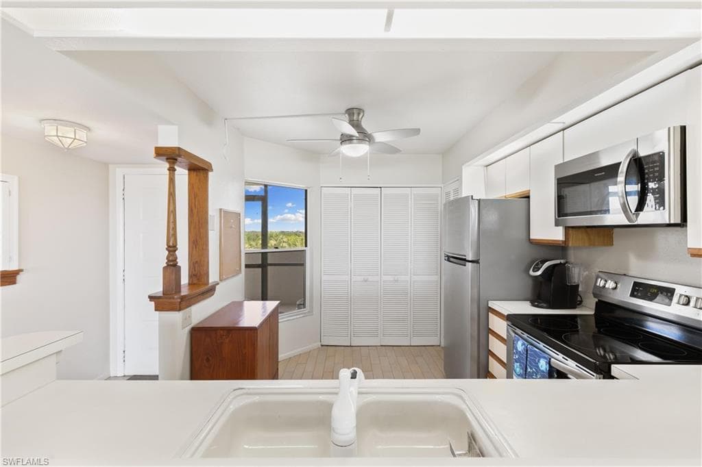 100 Stevens Landing Dr 302, Marco Island, FL 34145-12
