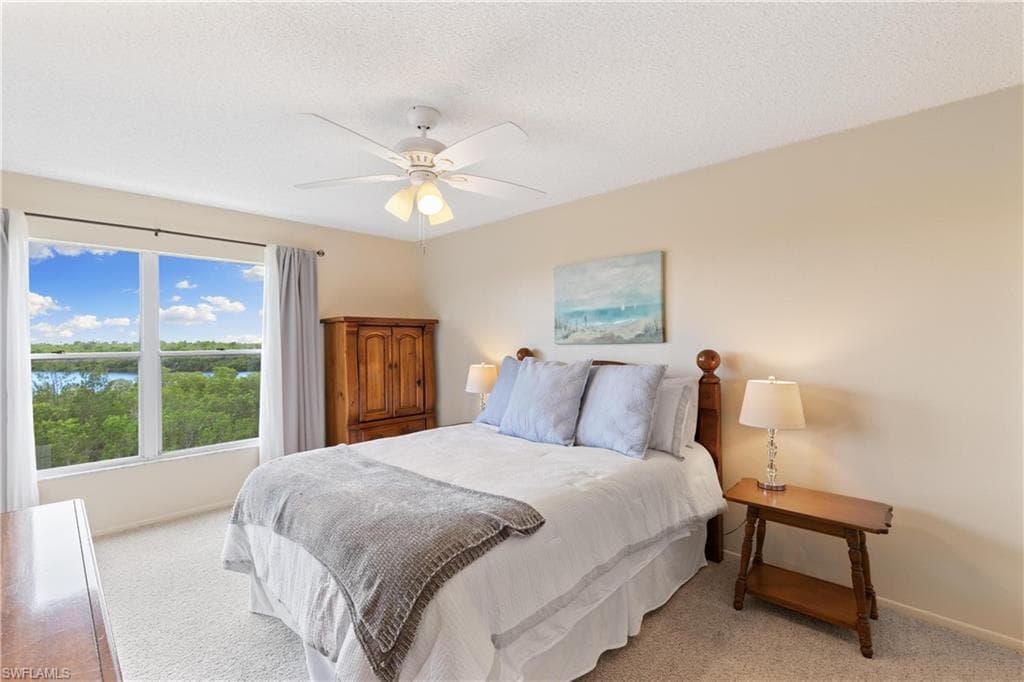 100 Stevens Landing Dr 302, Marco Island, FL 34145-19
