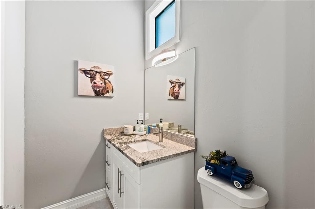 4063 8th Ave NE, Naples, FL 34120-36
