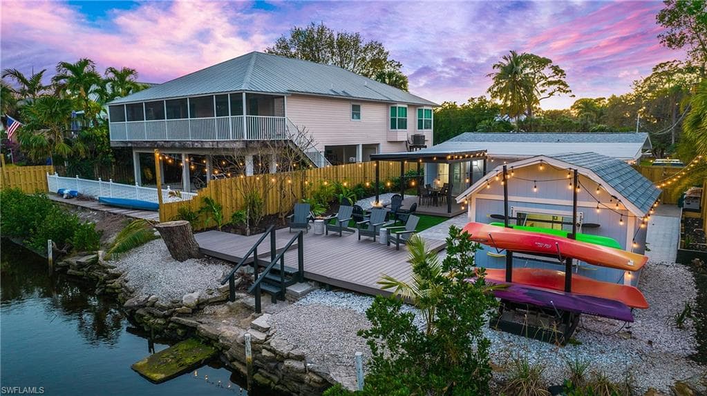 1308 Grand Canal Dr, Naples, FL 34110-29