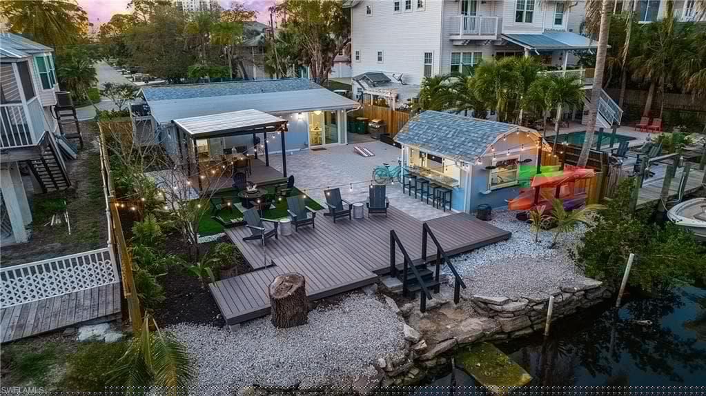 1308 Grand Canal Dr, Naples, FL 34110-30