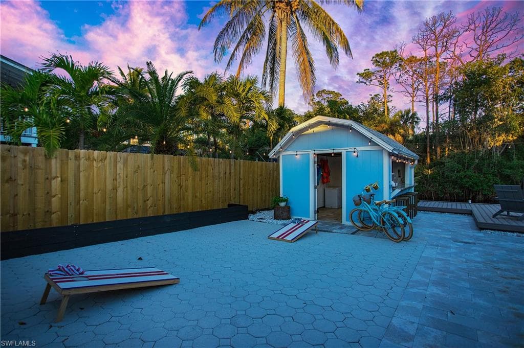 1308 Grand Canal Dr, Naples, FL 34110-39