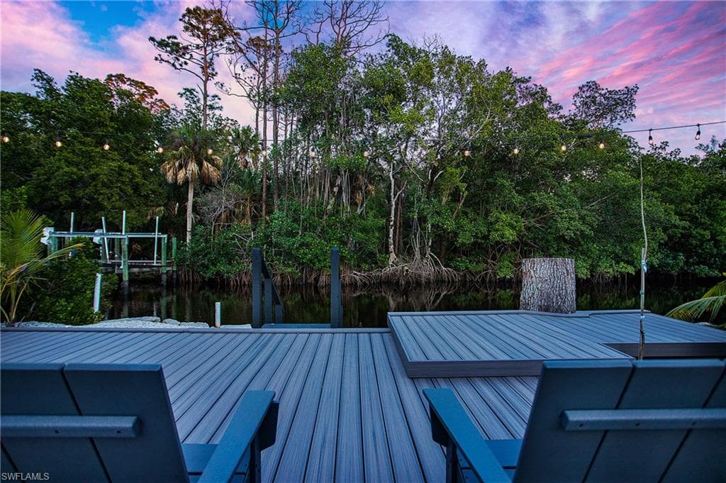 1308 Grand Canal Dr, Naples, FL 34110-46