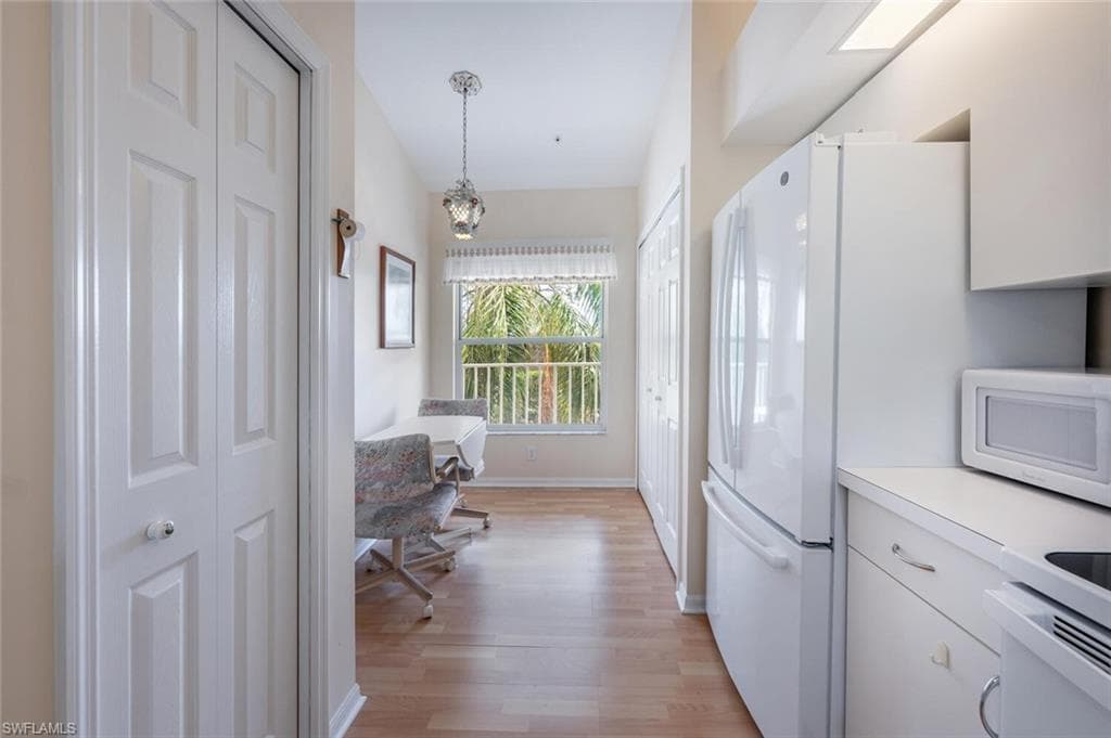 10261 Maddox Ln 522, Bonita Springs, FL 34135-14