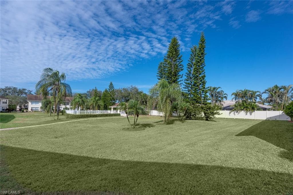 10261 Maddox Ln 522, Bonita Springs, FL 34135-28