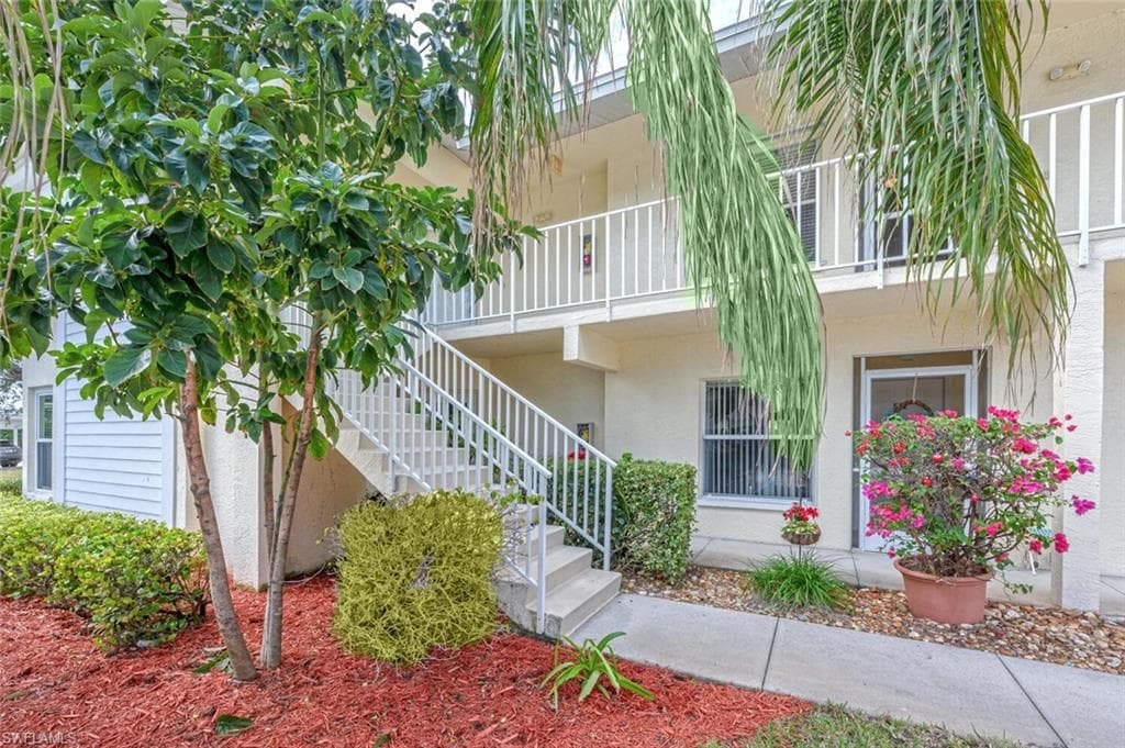 10261 Maddox Ln 522, Bonita Springs, FL 34135-3