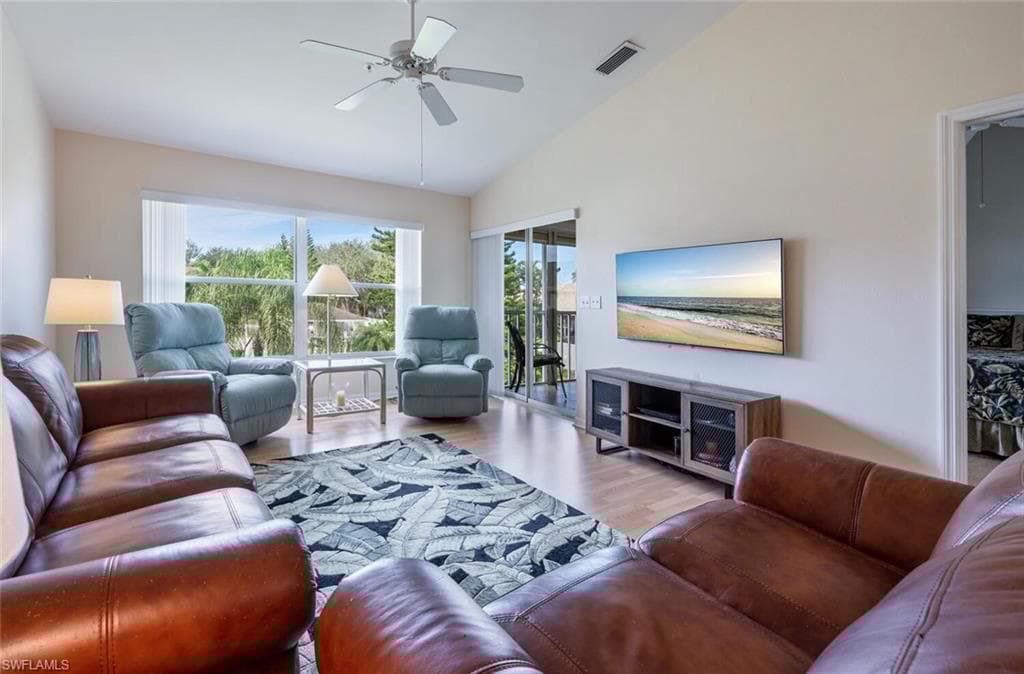 10261 Maddox Ln 522, Bonita Springs, FL 34135-7