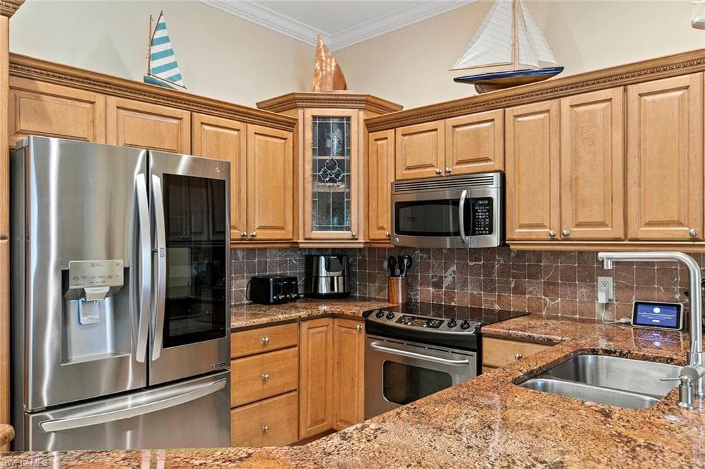 552 Century Dr, Marco Island, FL 34145-12