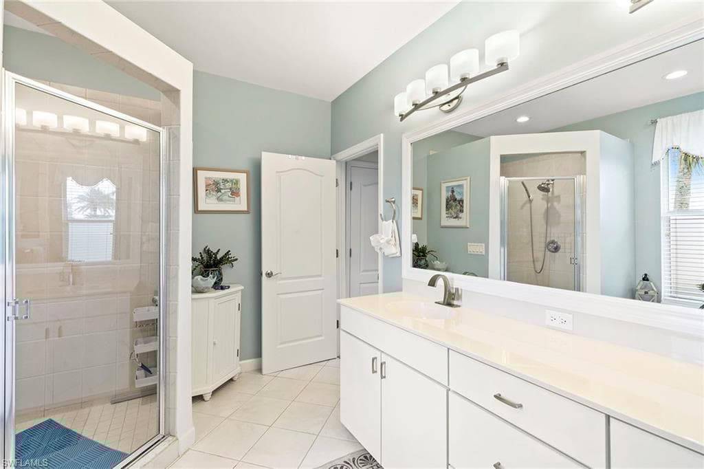 552 Century Dr, Marco Island, FL 34145-19