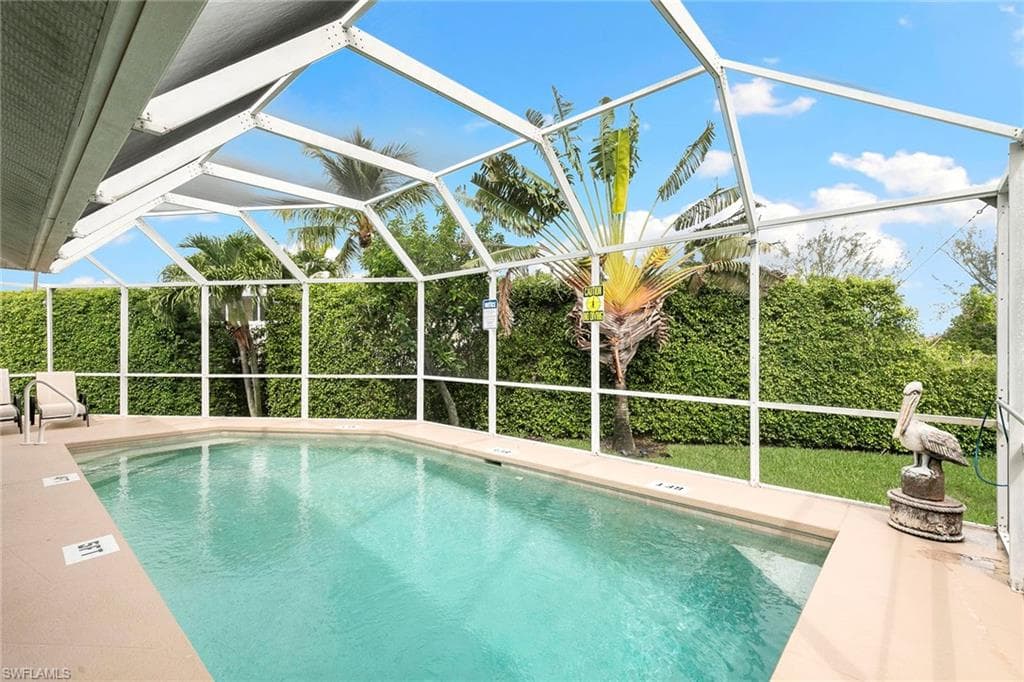 552 Century Dr, Marco Island, FL 34145-28