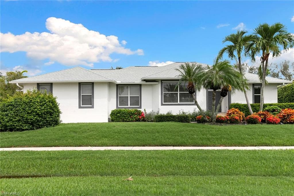 552 Century Dr, Marco Island, FL 34145-2