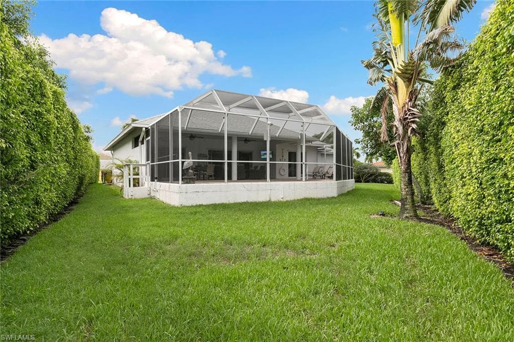 552 Century Dr, Marco Island, FL 34145-32