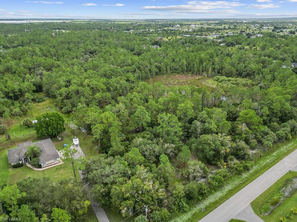64th Ave NE, Naples, FL 34120-4