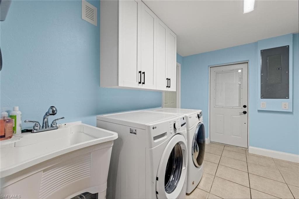13527 Marquette Blvd, Fort Myers, FL 33905-23