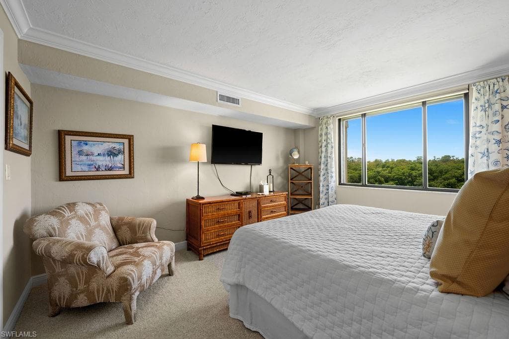 15 Bluebill Ave 102, Naples, FL 34108-23